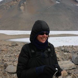 Meet your Posher, Tandra